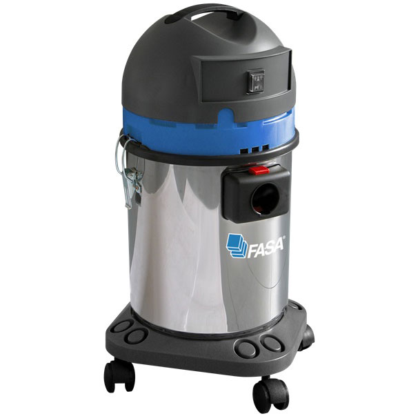Wet/Dry Vacuum Cleaning